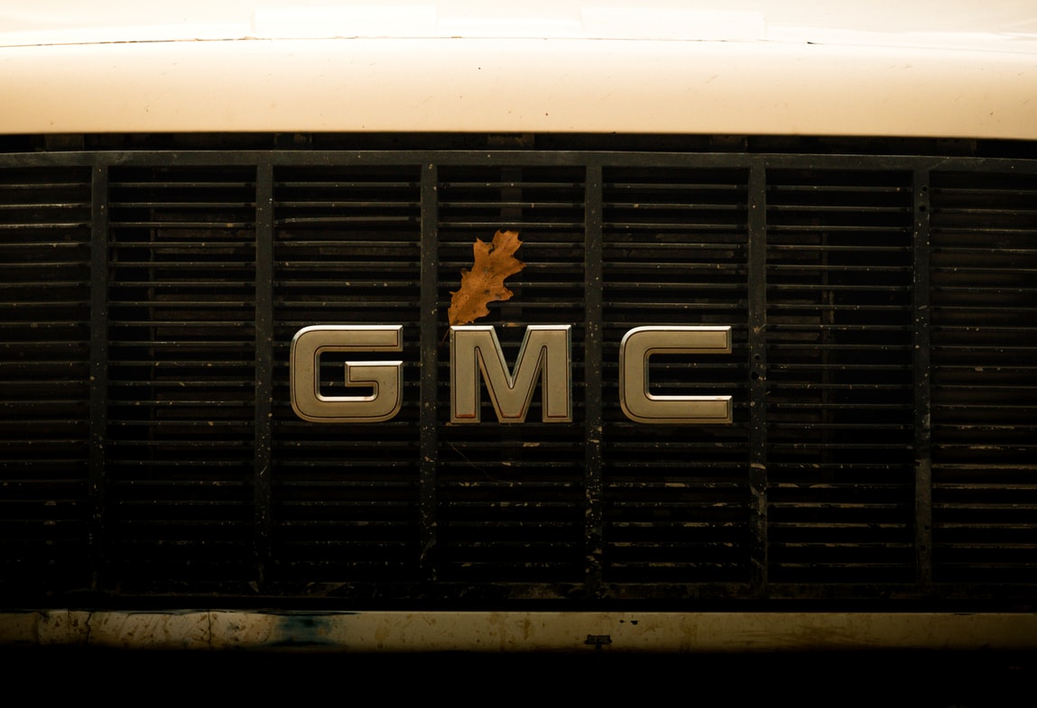 Comprar acciones General Motors en 2022: Guía completa